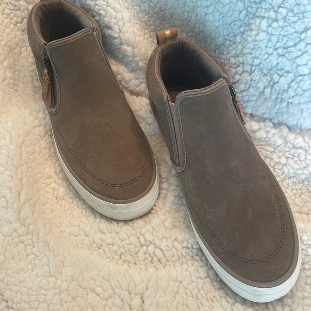 Sperry Crest Lug Zone Sneaker - image 2